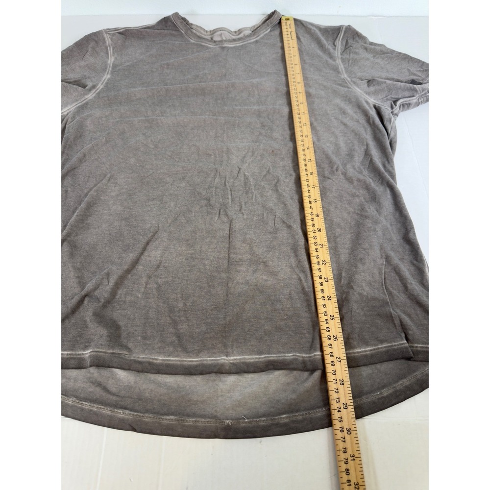 Lululemon Men Sportswear T Shirt Gray Washed‎ Out Logo - Picture 6 of 6